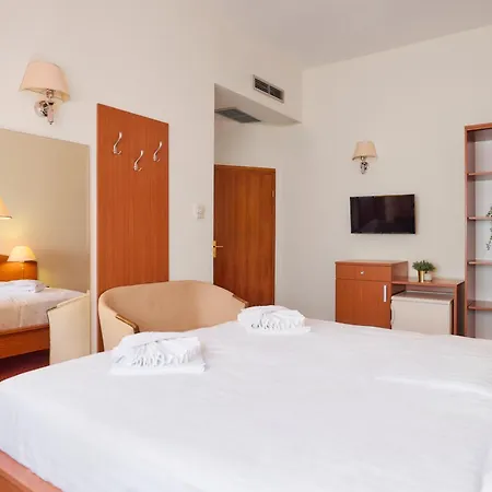 호텔 Hotel Selce 셀스
