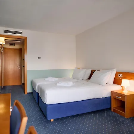 Hotel Selce סלצה