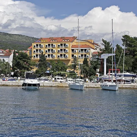 Hotel Selce 3* Selce