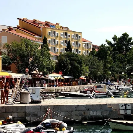 Hotel Selce 3* Selce