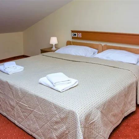 Hotel Selce 3*