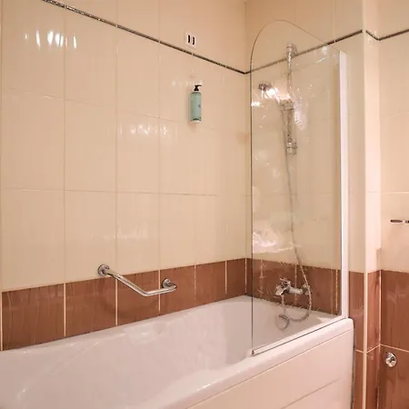 Hotel Selce 3*