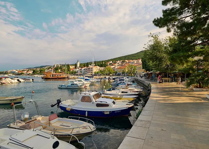 Hotel Selce Отель 3*